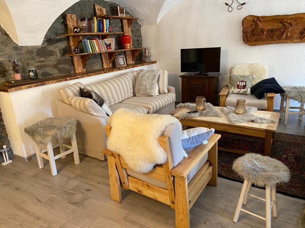 Les Cheminees Apartamento La Thuile Exterior foto
