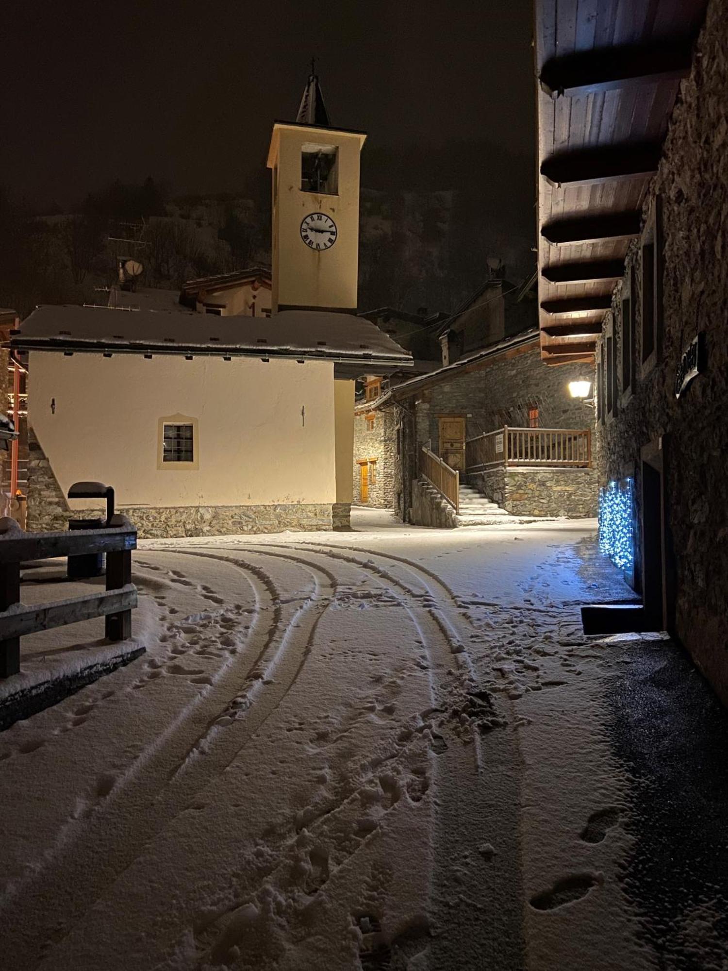 Les Cheminees Apartamento La Thuile Exterior foto